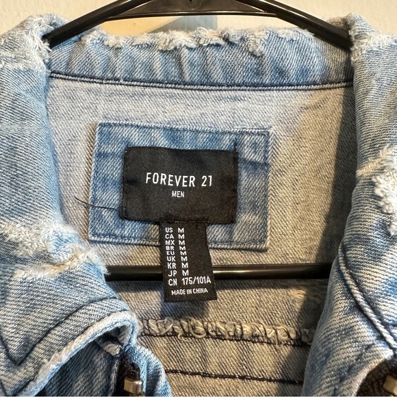 Forever 21 Mens Distressed Denim Jacket - Picture 5 of 6